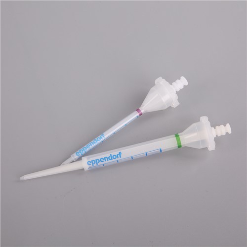 Vrh plastične univerzalne konusne igle